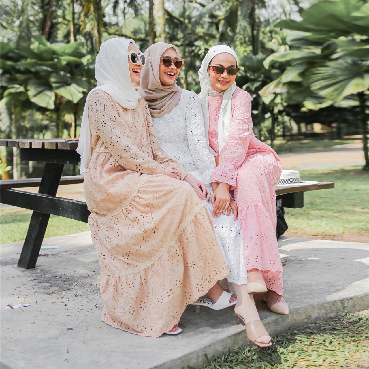Endonezya Oymalı Dantel Elbise - Ethnic Wear incelemesi ve fiyatı