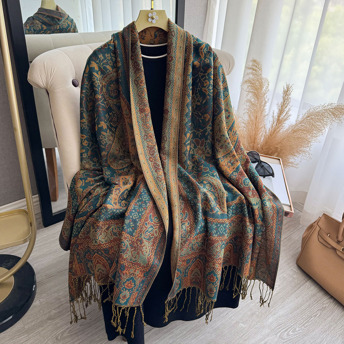 2025Püskül Battaniye Tasarımı  - Ethnic Fashion Designers incelemesi ve fiyatı